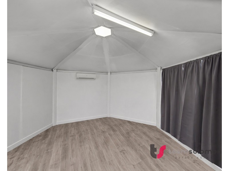 13 Kingfisher Street, Coochiemudlo Island QLD 4184