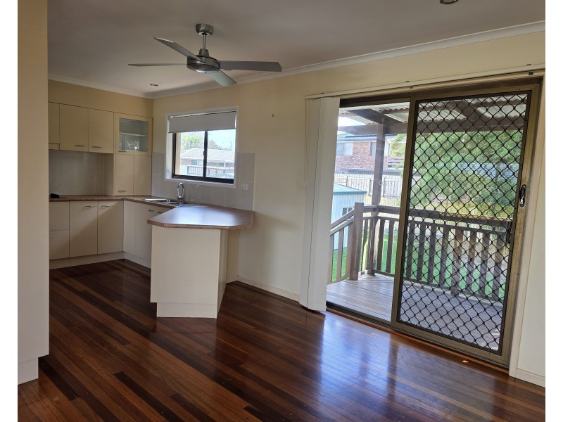 21a Lake View Drive, Thornlands QLD 4164