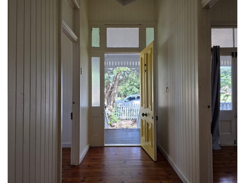 68 Collingwood Road, Birkdale QLD 4159