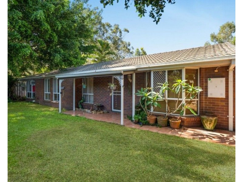 9 Parkside Drive, Crestmead QLD 4132