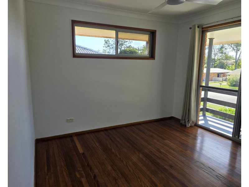 95a Main Road, Redland Bay QLD 4165