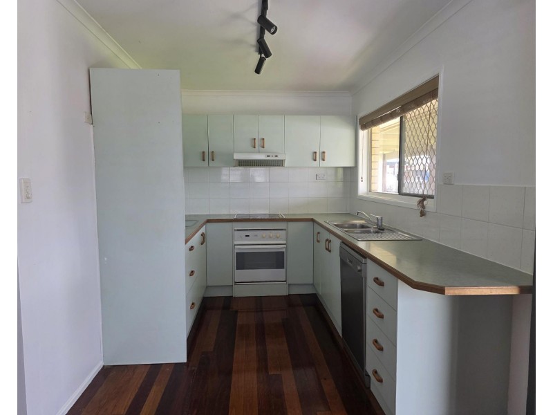 10 Blue Water Avenue, Thornlands QLD 4164
