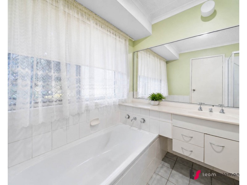 4 Wicks Court, Alexandra Hills QLD 4161