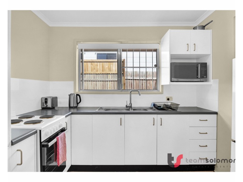 33 Waratah Avenue, Victoria Point QLD 4165