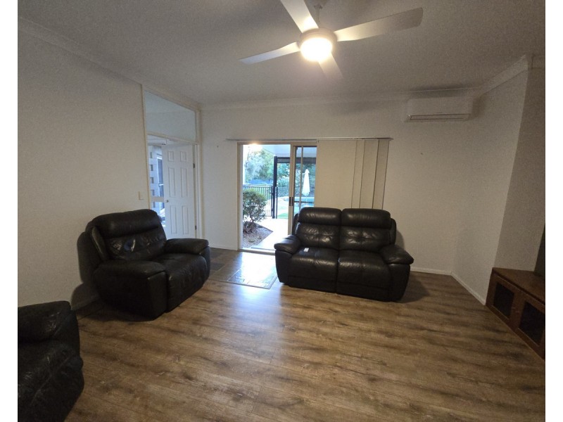 9 Barcrest Street, Victoria Point QLD 4165
