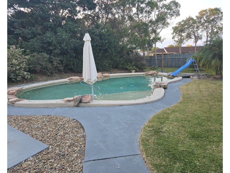 9 Barcrest Street, Victoria Point QLD 4165