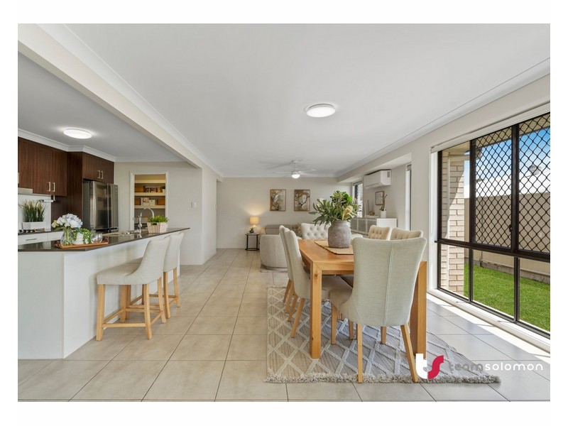 3 Kubler Crescent, Redland Bay QLD 4165