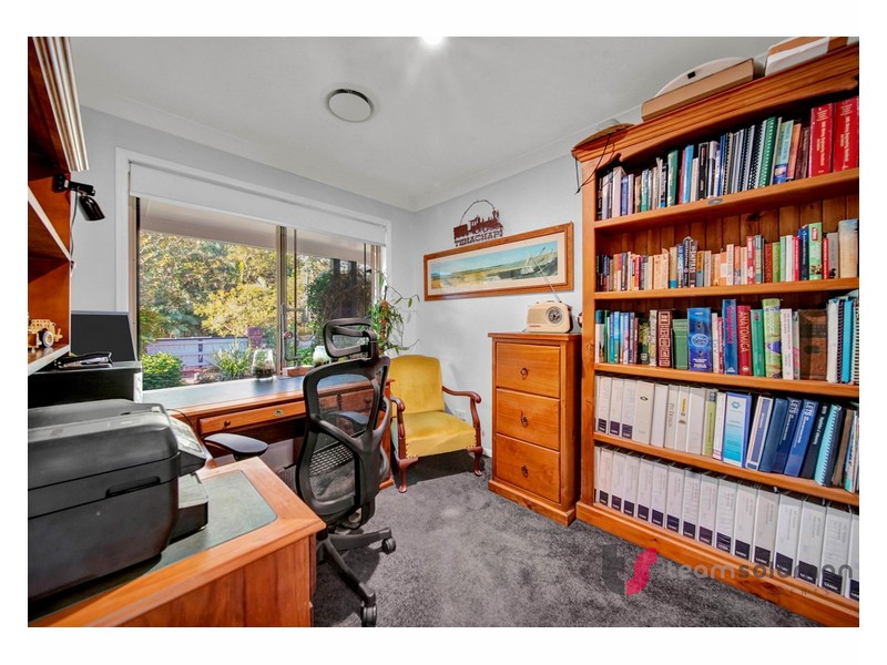 21 Wisteria Street, Ormiston QLD 4160