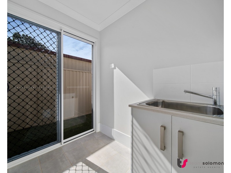 7a Paranka Drive South, Cleveland QLD 4163