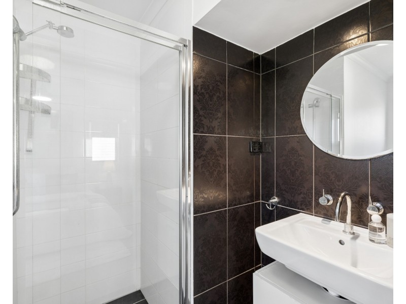 12 Larbonya Crescent, Capalaba QLD 4157