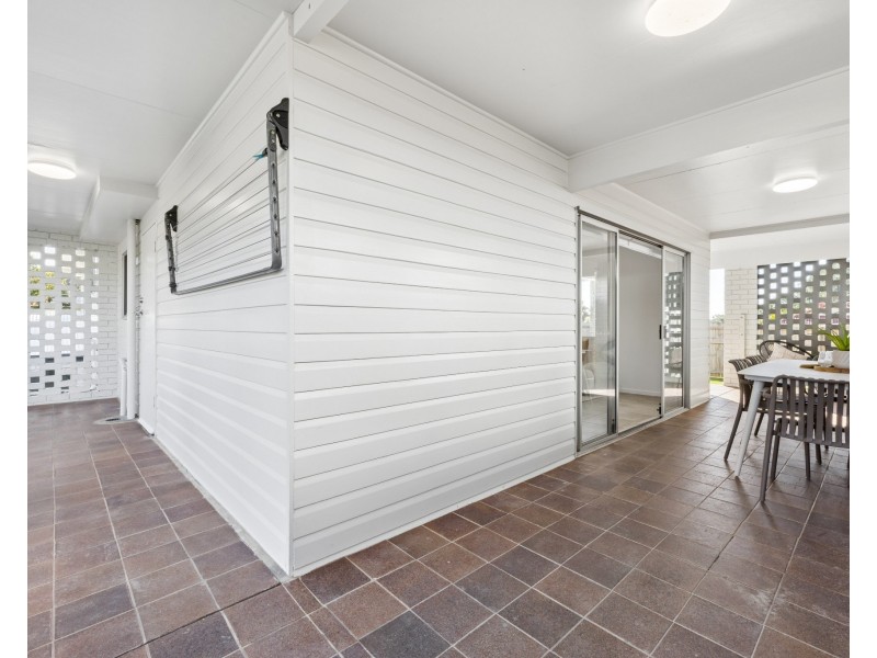 12 Larbonya Crescent, Capalaba QLD 4157