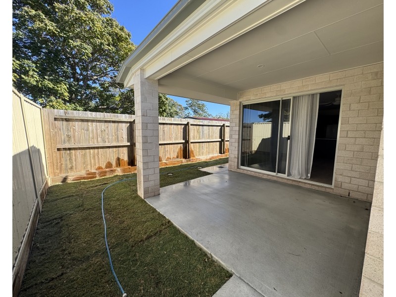 25b Enford Street, Hillcrest QLD 4118