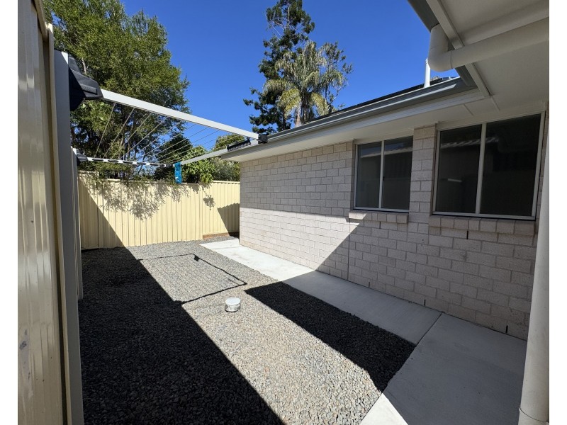 25b Enford Street, Hillcrest QLD 4118