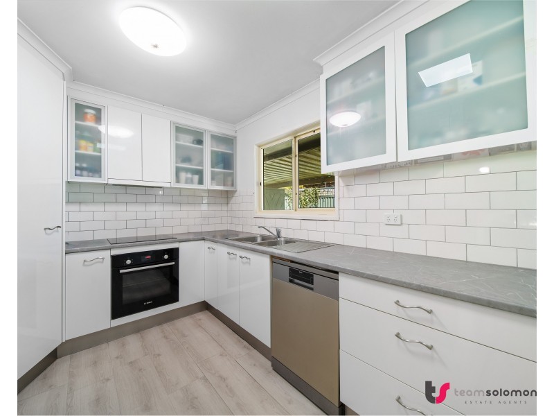 3 Banksia Street, Dunwich QLD 4183