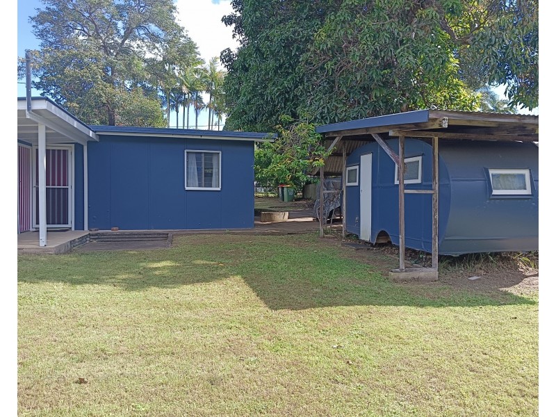 15 Orange Grove Street, Coochiemudlo Island QLD 4184