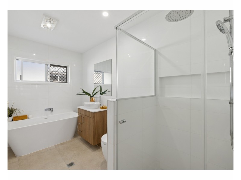 235 Mill Street, Redland Bay QLD 4165