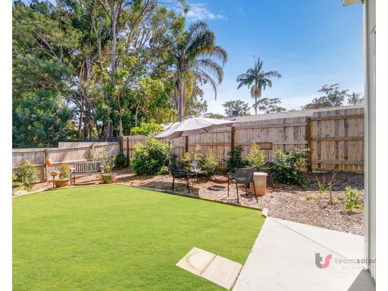 16 Merindah Street, Coochiemudlo Island QLD 4184