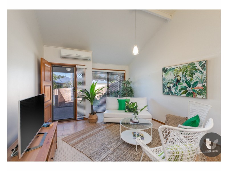 3/7 Thompson Street, Victoria Point QLD 4165