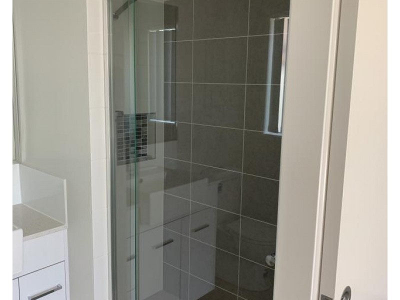 1/283 Main Road, Wellington Point QLD 4160