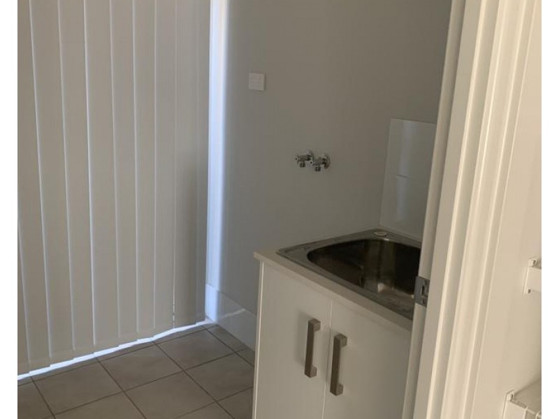 1/283 Main Road, Wellington Point QLD 4160