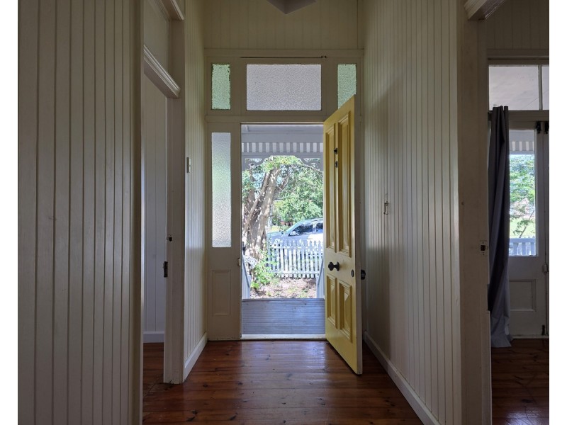 68 Collingwood Road, Birkdale QLD 4159