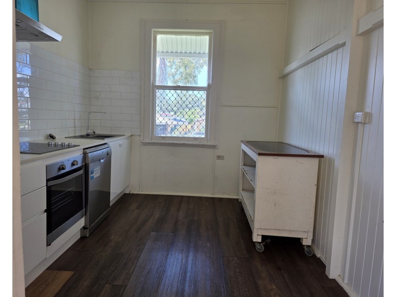 68 Collingwood Road, Birkdale QLD 4159