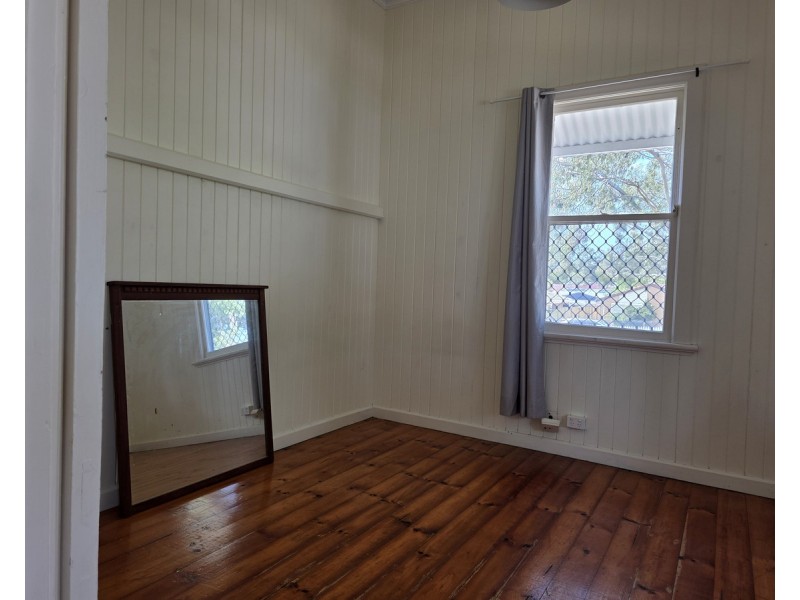 68 Collingwood Road, Birkdale QLD 4159