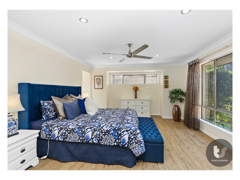 14a Glenjustines Street, Wynnum West QLD 4178