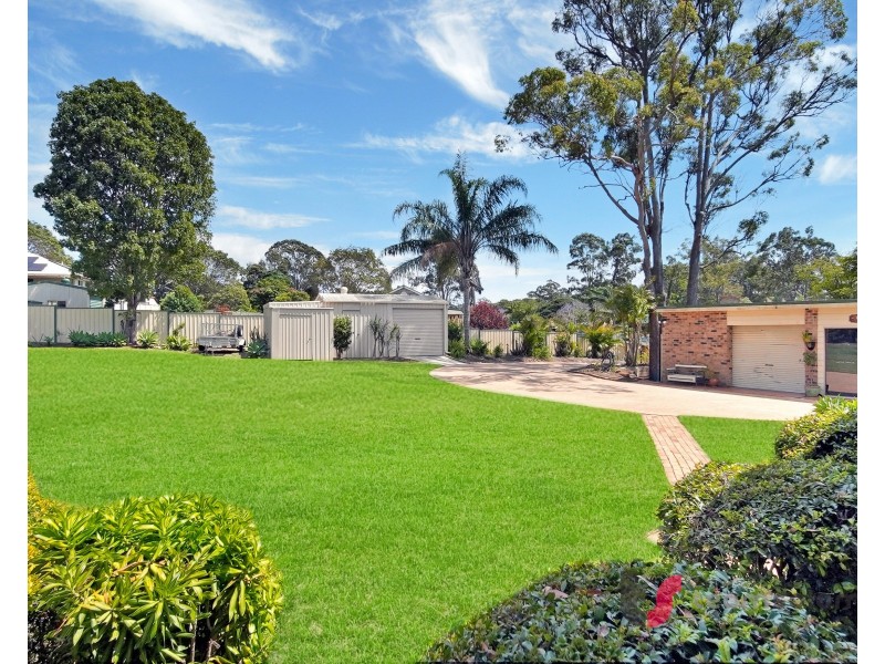 2 Intrepid Drive, Victoria Point QLD 4165
