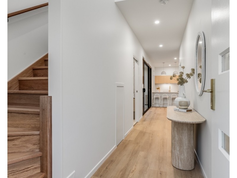 1a Angela Crescent, Cleveland QLD 4163