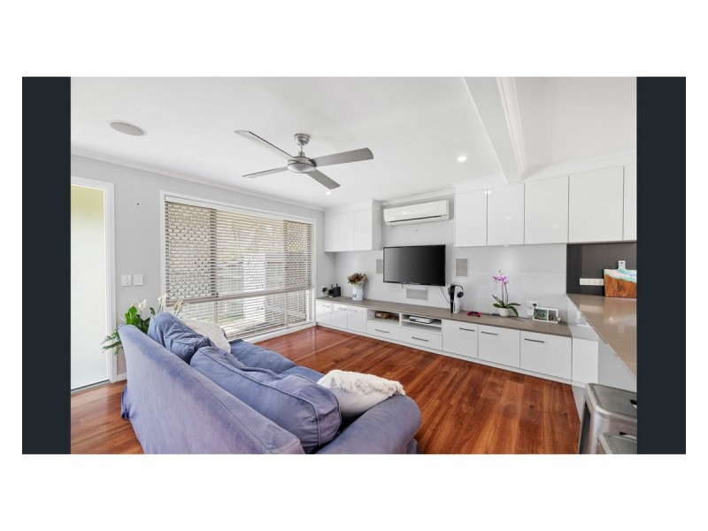 94 Crotona Road E, Alexandra Hills QLD 4161