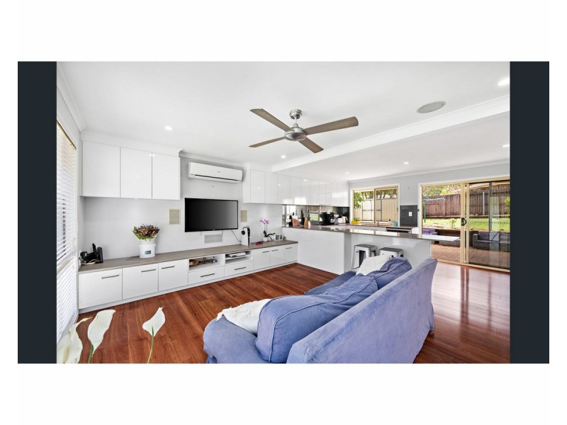 94 Crotona Road E, Alexandra Hills QLD 4161