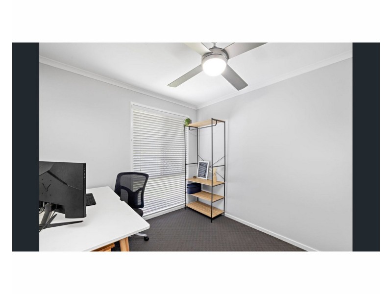 94 Crotona Road E, Alexandra Hills QLD 4161