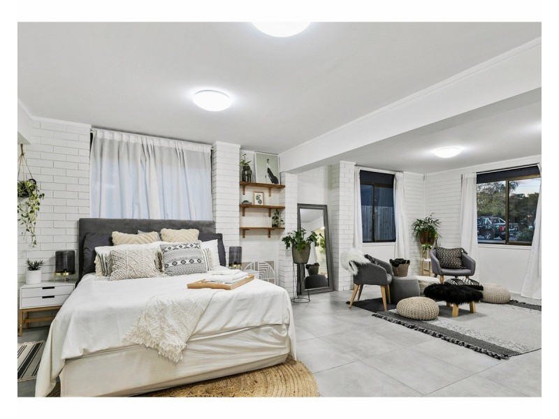 40 Birkdale Road, Birkdale QLD 4159