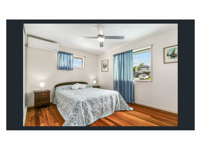 33a Wilkie Street, Redland Bay QLD 4165