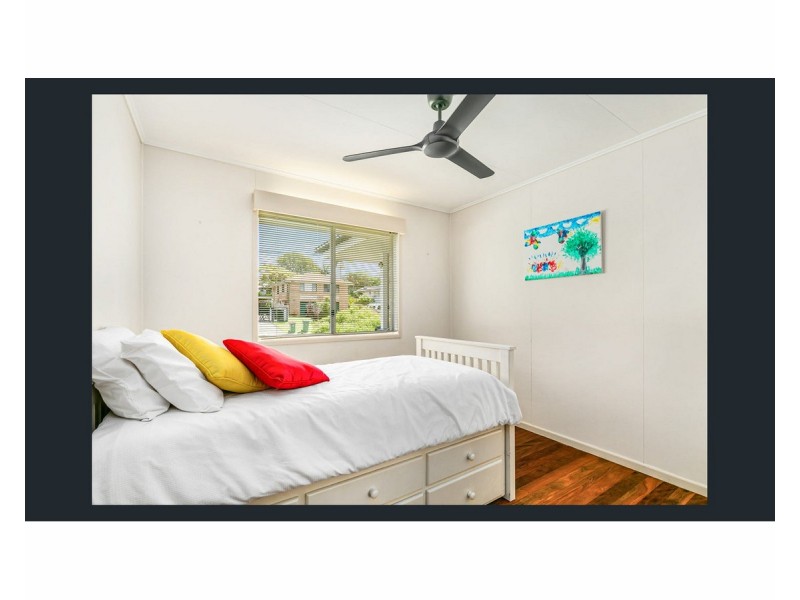33a Wilkie Street, Redland Bay QLD 4165