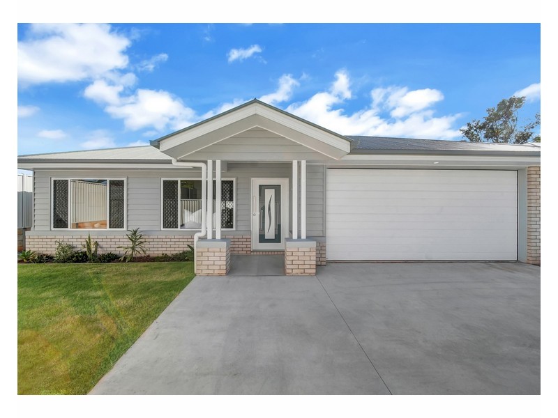 239 Mill Street, Redland Bay QLD 4165