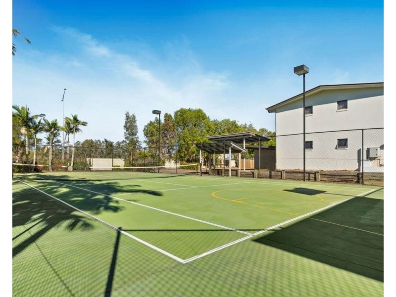 28/66 University Drive, Meadowbrook QLD 4131