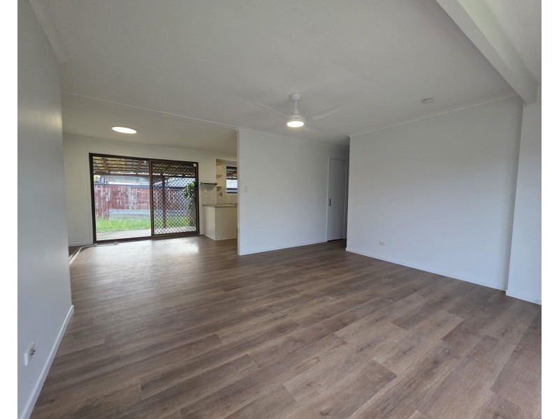 1 Poinciana Avenue, Victoria Point QLD 4165