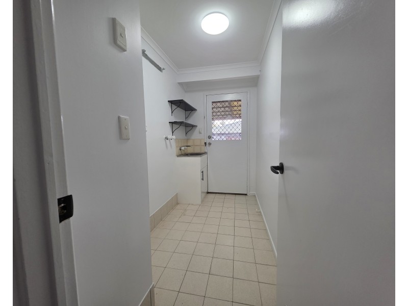 1 Poinciana Avenue, Victoria Point QLD 4165