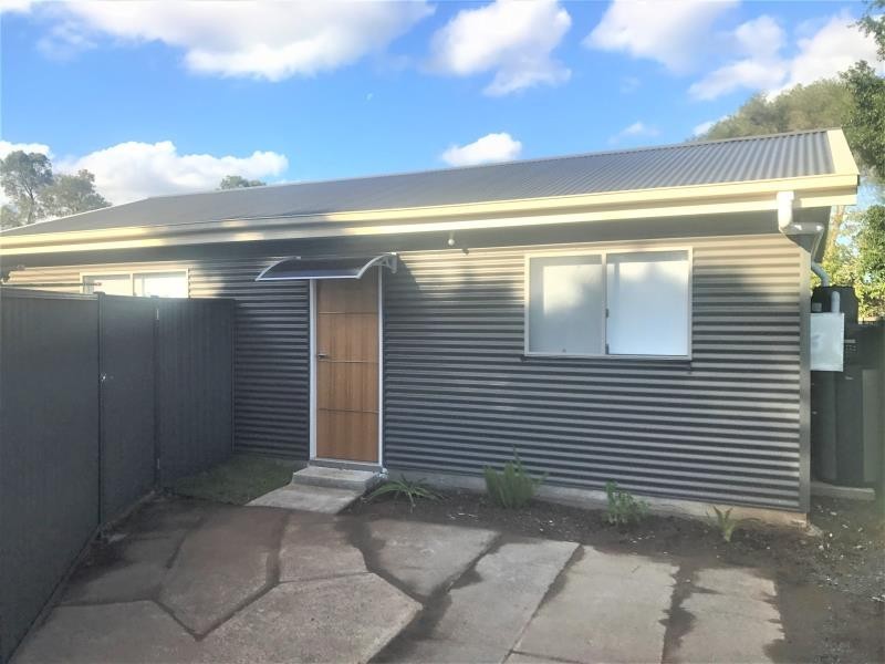 31a Heckenberg Ave, Sadleir NSW 2168