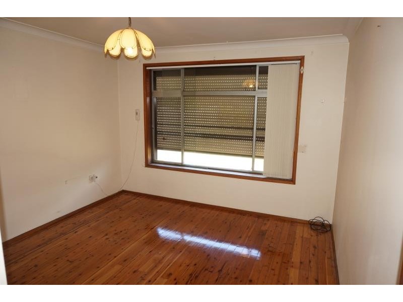 86 Nuwarra Road, Moorebank NSW 2170