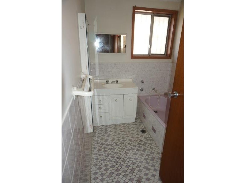 86 Nuwarra Road, Moorebank NSW 2170