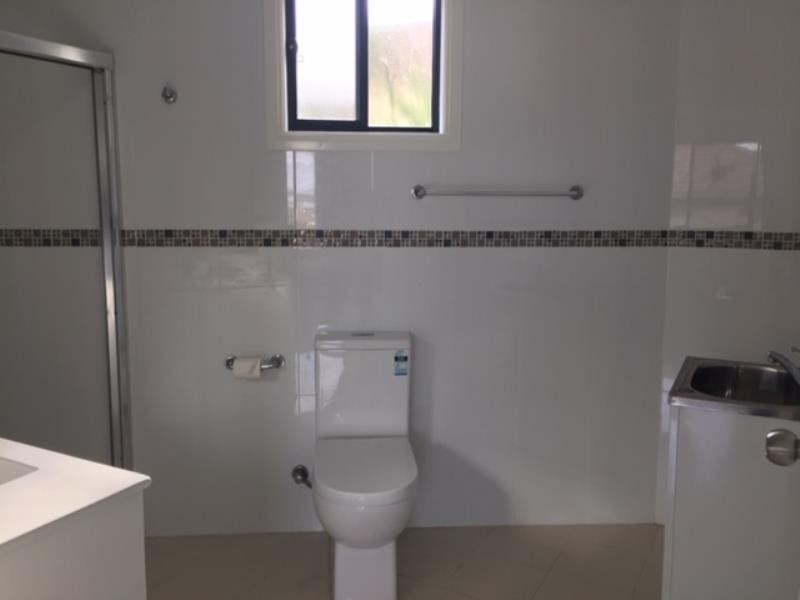 42a John Kidd Dr, Blair Athol NSW 2560