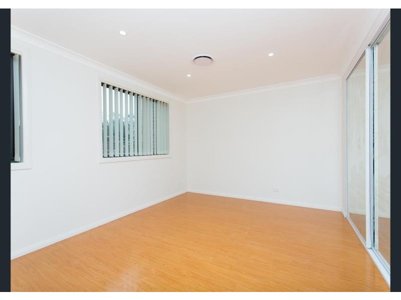 7/12 Freda Pl, Hammondville NSW 2170