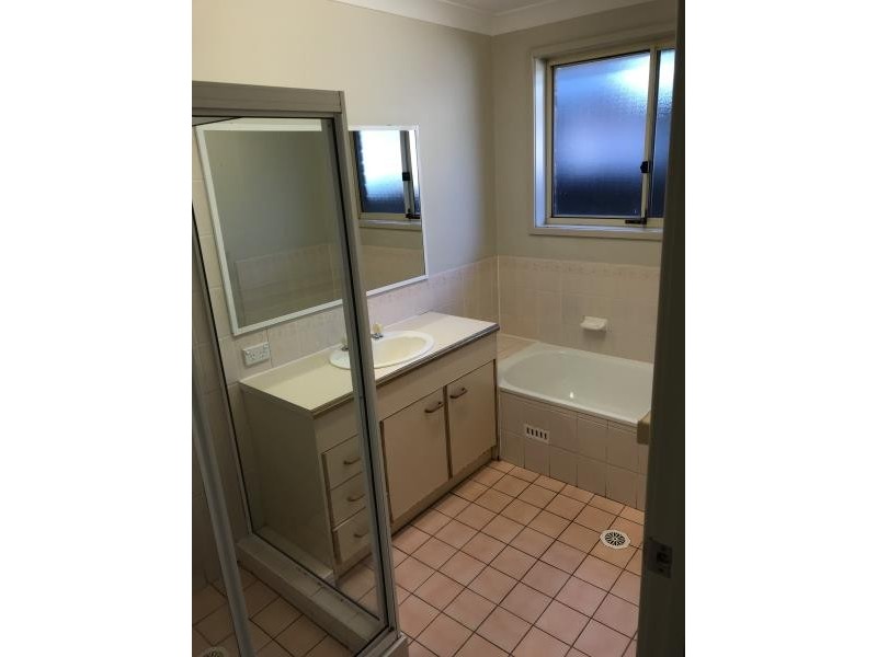 45 Kendall Drive, Casula NSW 2170