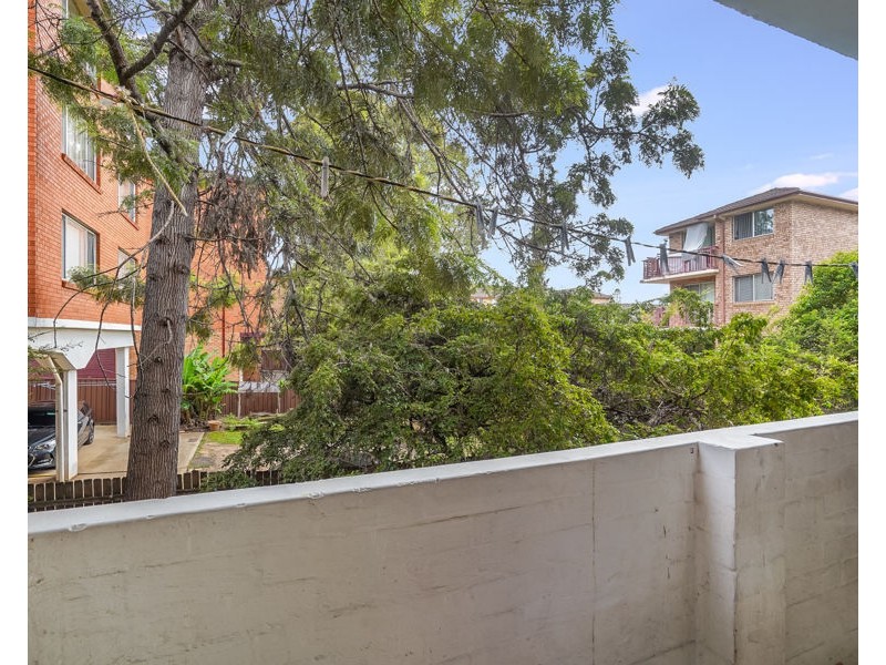 20/5 Lachlan St, Warwick Farm NSW 2170