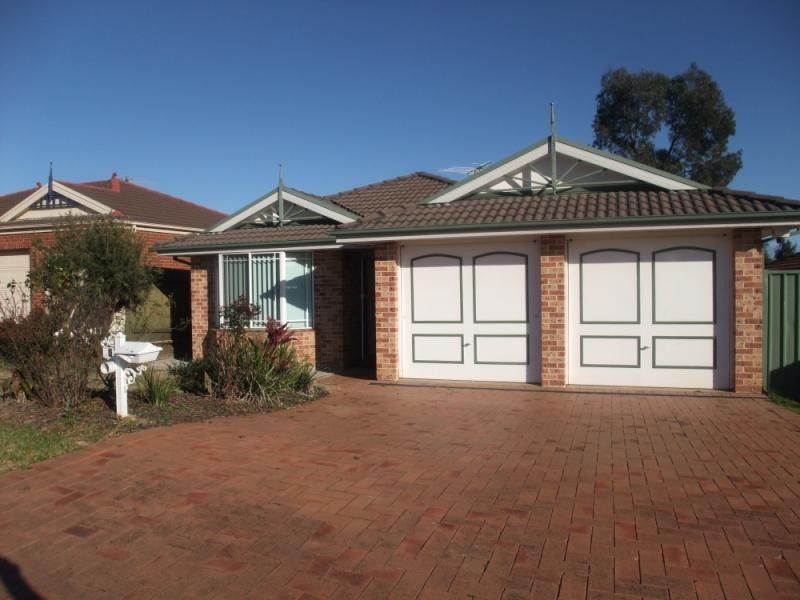 7 BUXTON PLACE, Prestons NSW 2170