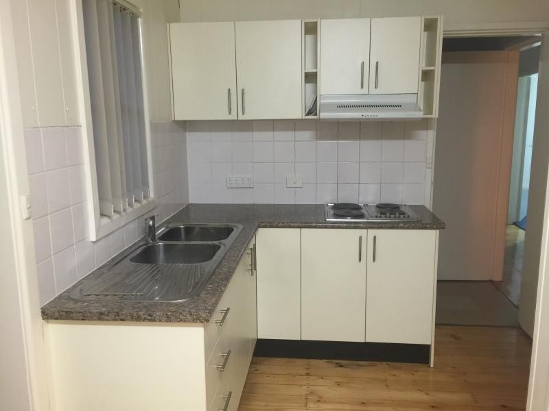 207 Hoxton Park Rd, Cartwright NSW 2168