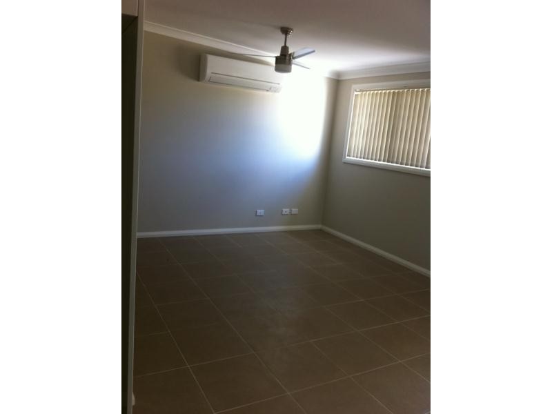 18 ATLANTA PLACE, Casula NSW 2170